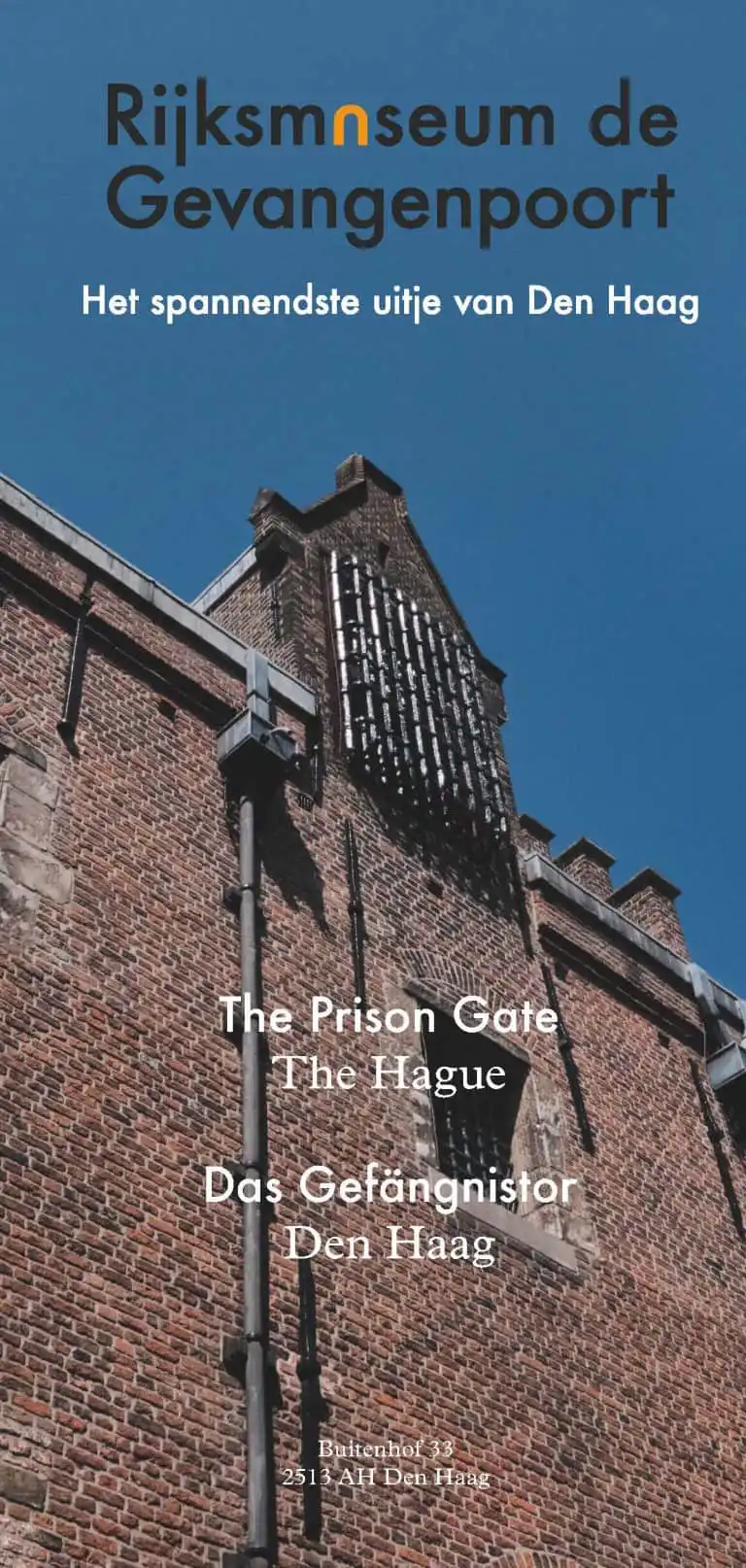 Het Rijksmuseum De Gevangenpoort vormt een iconisch en prachtig gelegen monument aan de Hofvijver in Den Haag.